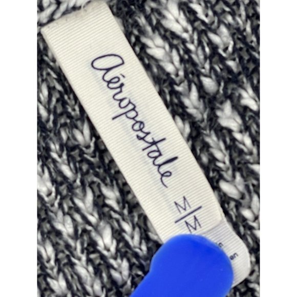 Aeropostale Women's Long Sleeve Gray Drape Front Knit Sweater Size Medium - Picture 8 of 13